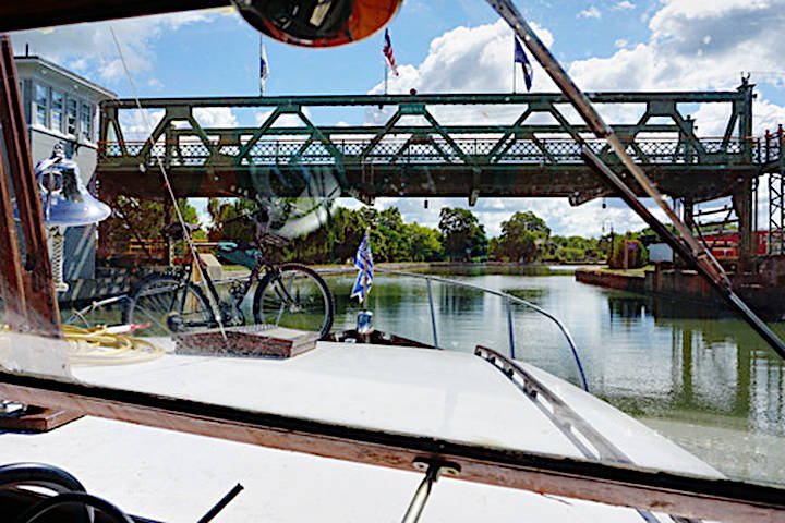 low-bridge