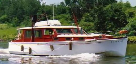 Heidi is a 37 ft. Richardson Launched in 1941, owned and captained by Phil Cummings of Lockport.